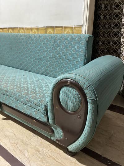 Sofa cum bed with 4 sofa chairs