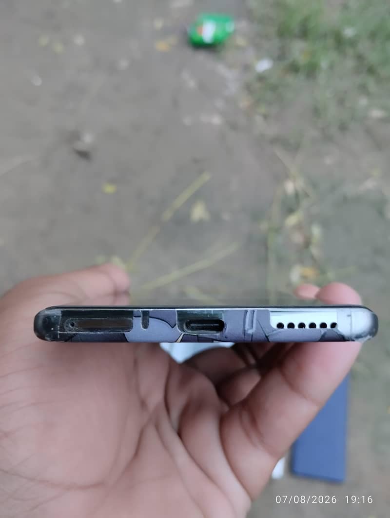 Tecno CAMON 40 Pro 5