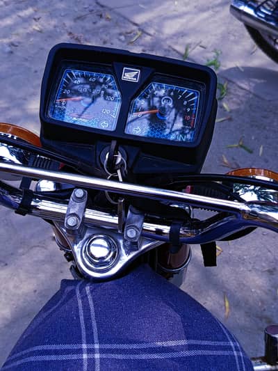 Honda CG 125 RED 2024