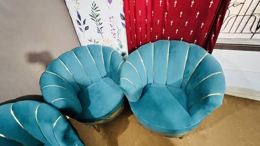 Sever seater sofa fir sale