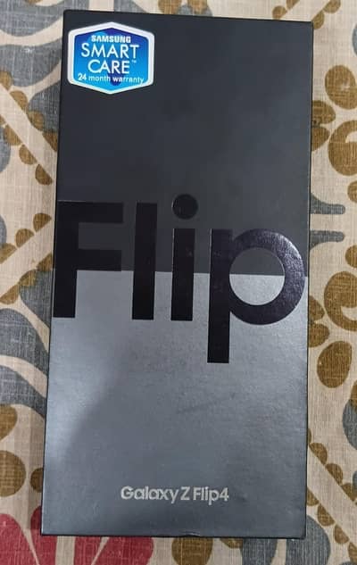 Samsung Mobile Z Flip 4
