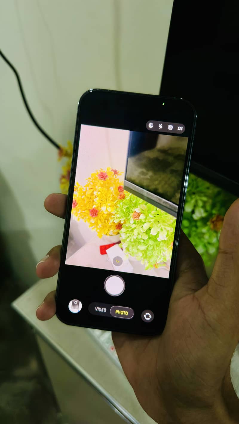 Apple iPhone 13 Pro 3