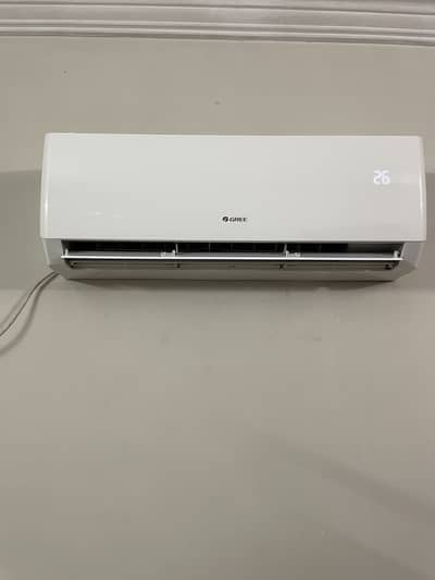 Gree 1 Ton Inverter AC