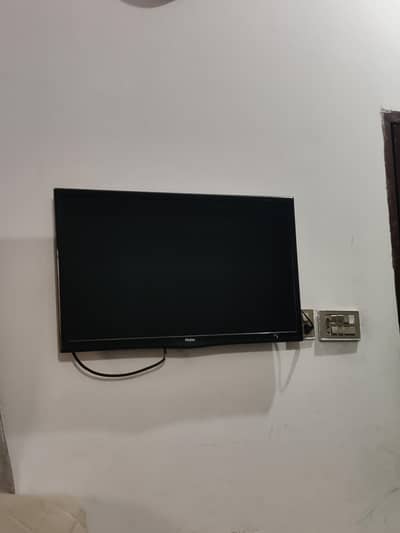 Haier 32 inchs simple LCD