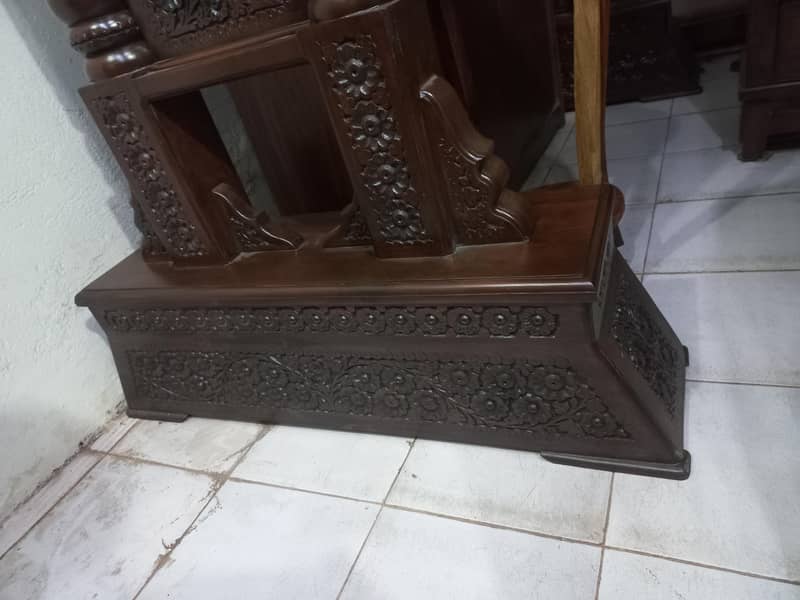 Solid Sheesham Jhula 2