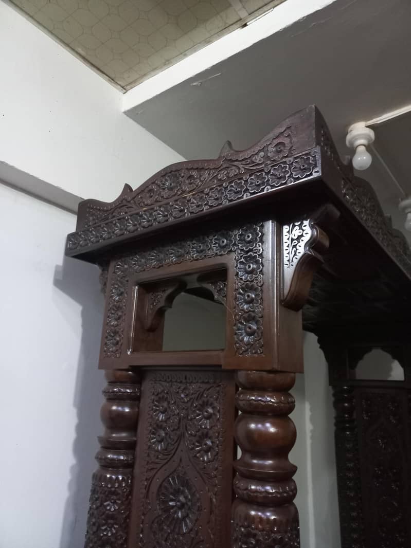 Solid Sheesham Jhula 3