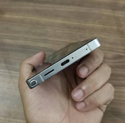 Samsung Mobile S25 Ultra