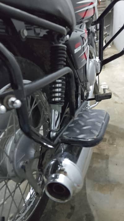 gs 150 bike