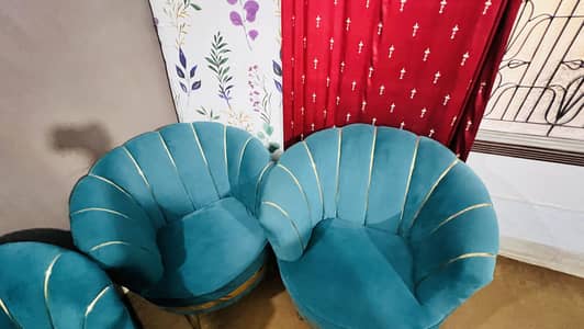 Seven seater sofa set