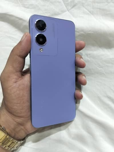 Vivo Y17s