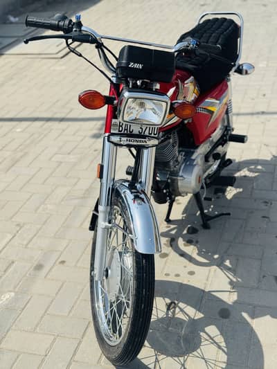 HONDA 125  2025 model Only 4621 km drive