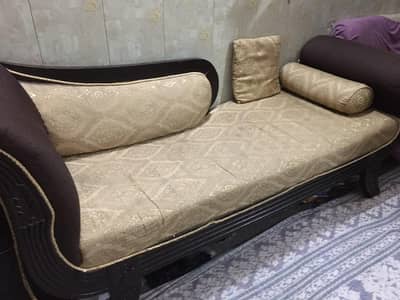 Dewan for sale