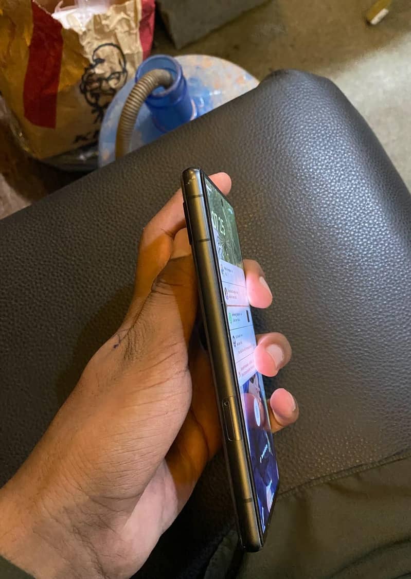 Google Pixel 7a 5