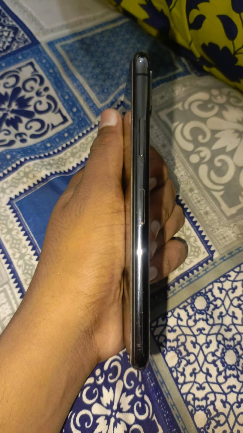 Apple iPhone X 1
