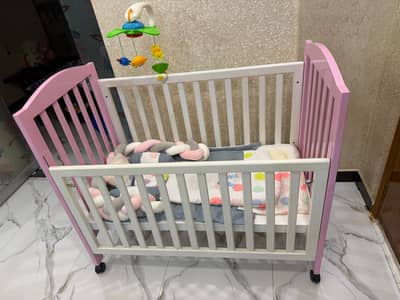 Baby cot for sale