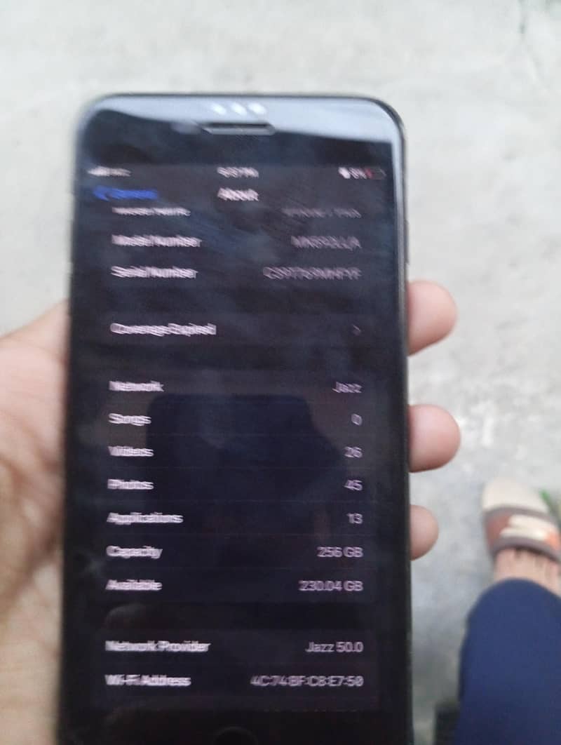 Apple iPhone 7 Plus 3
