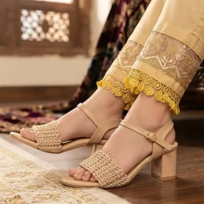 Unique Crochet the brand