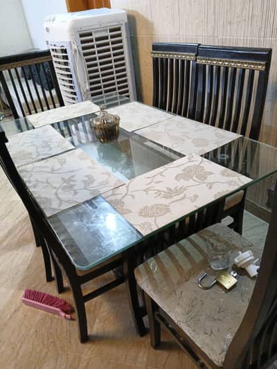 Dinning table