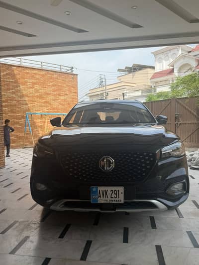 MG HS 2021