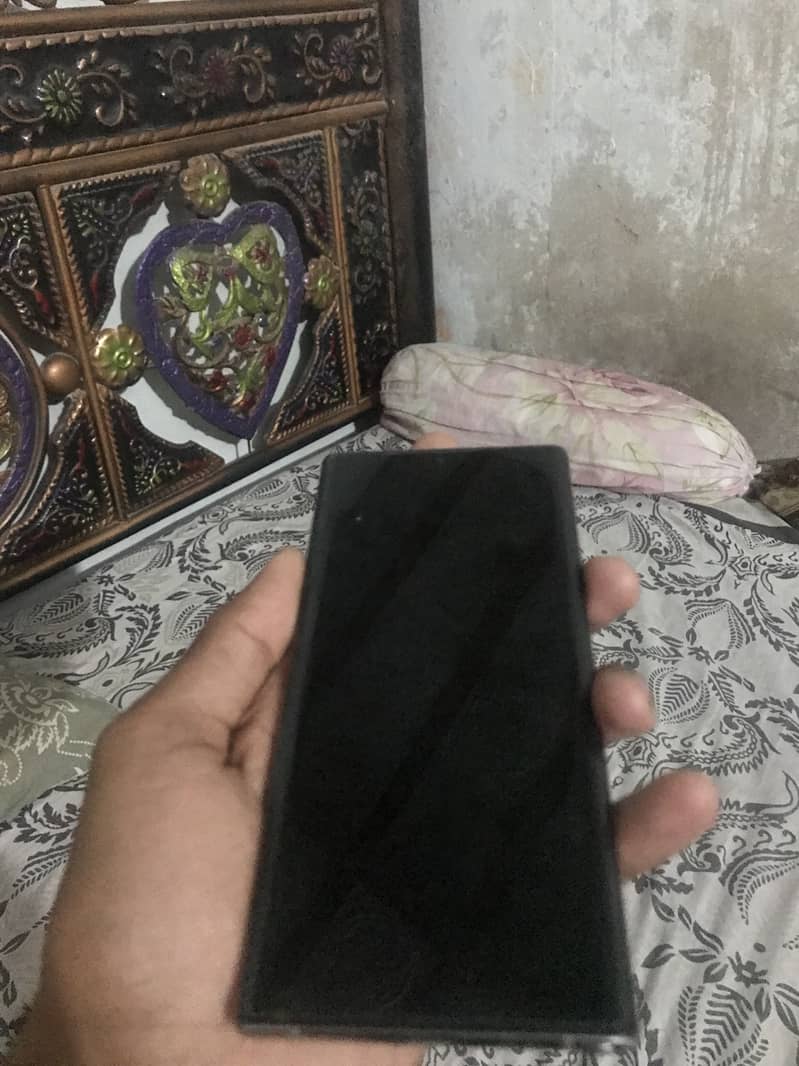 Samsaung note 10 plus 4