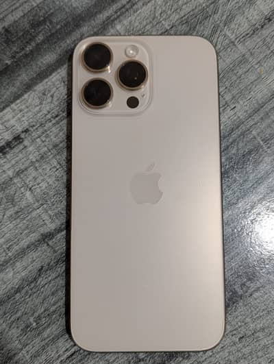 Apple iPhone 16 Pro Max