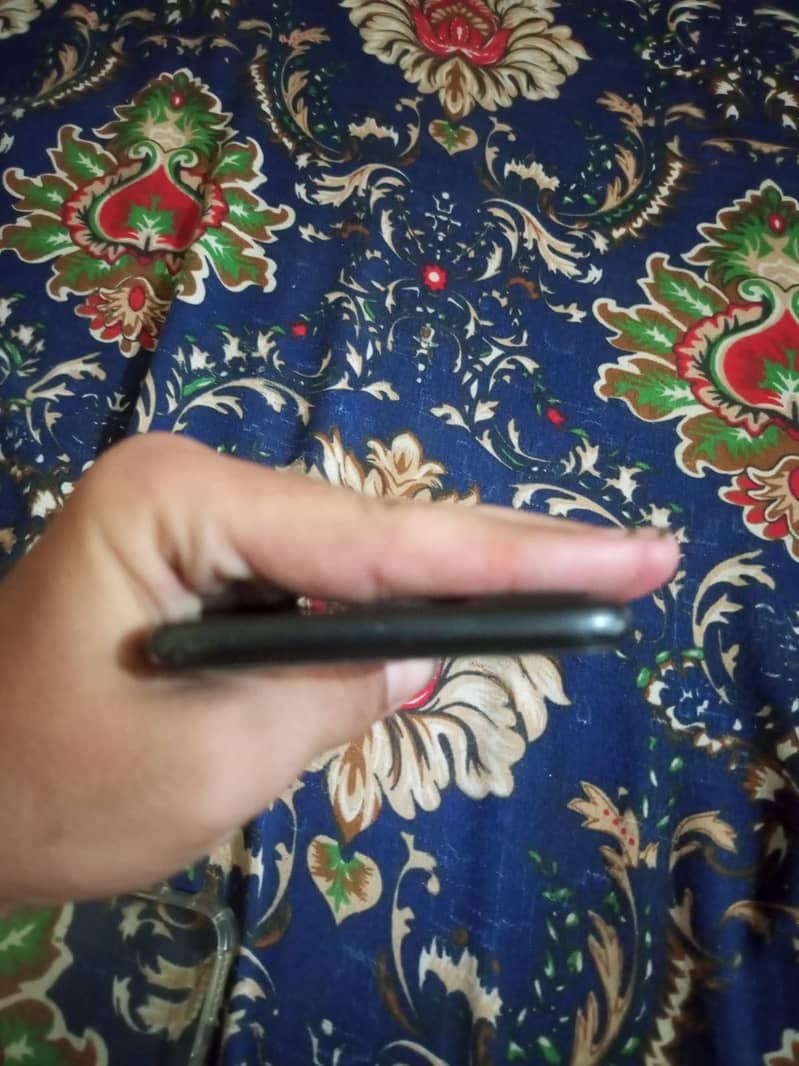 Apple iPhone 7 Plus 4