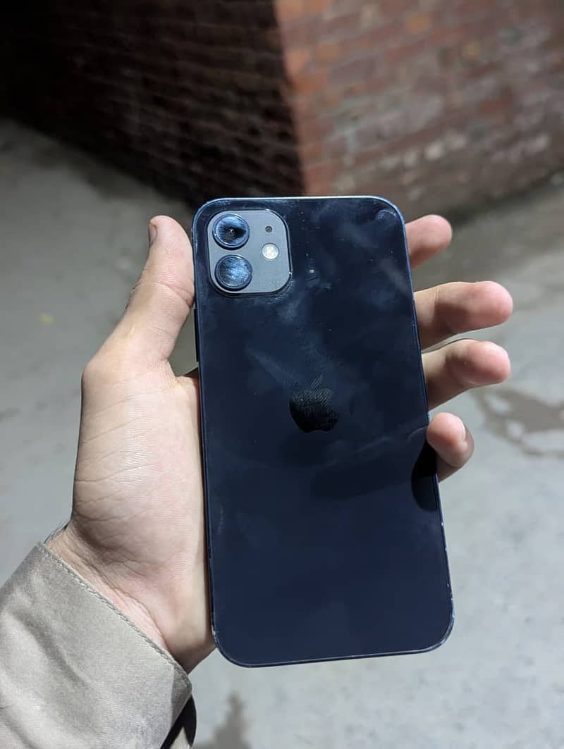 Apple iPhone 12 0