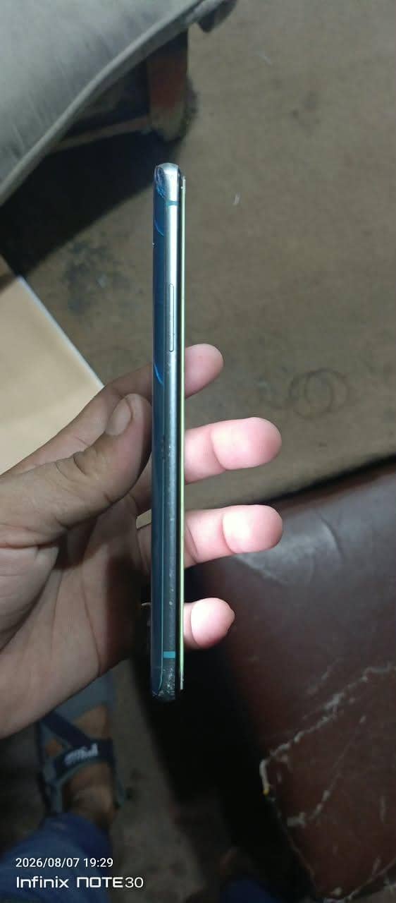 One Plus 8T 1