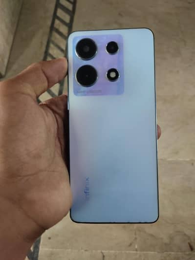 Infinix Note 30