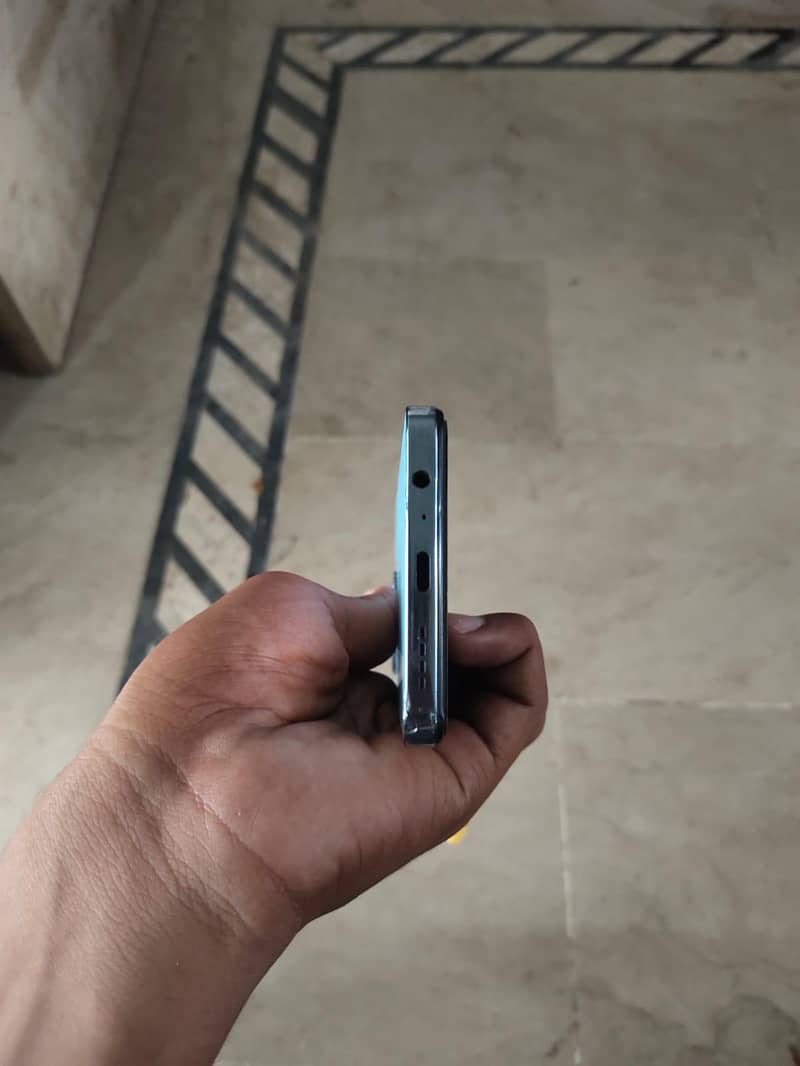 Infinix Note 30 5