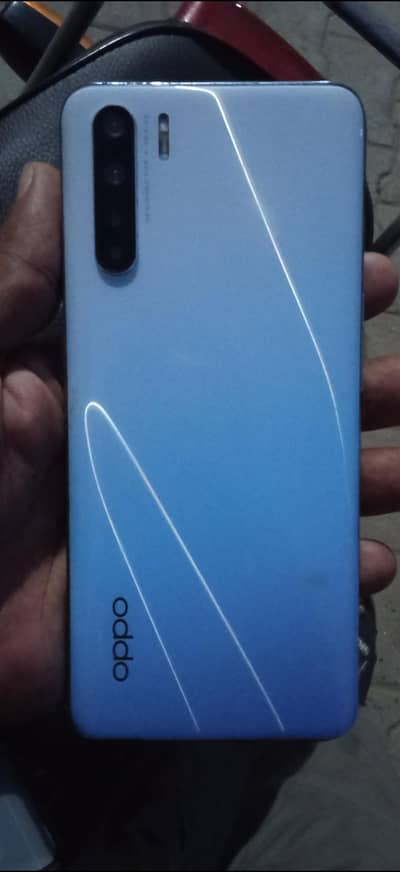 oppo f15 8+5ram 128 gb