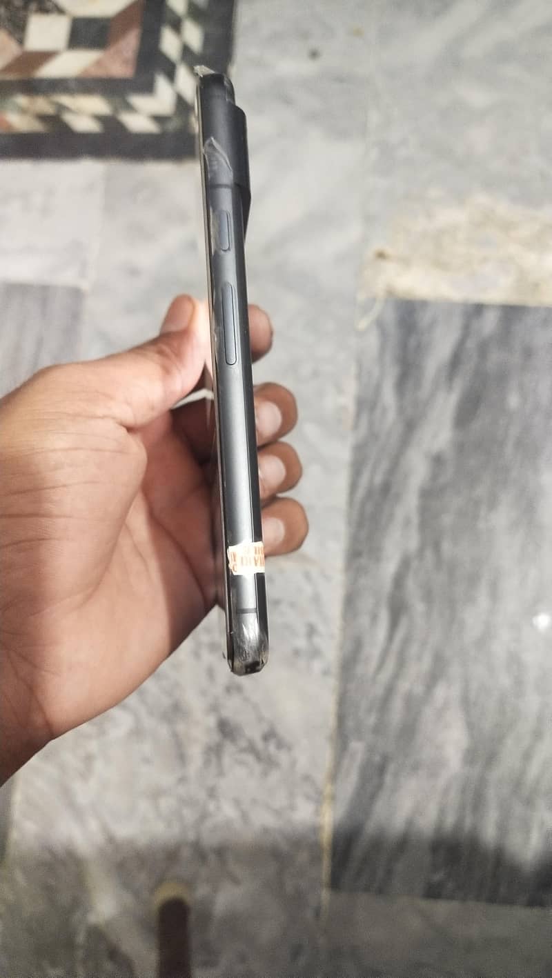 Google Pixel 8 10/10 condition 1