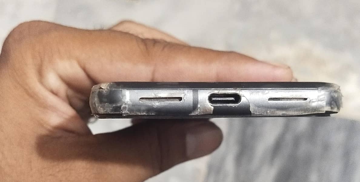 Google Pixel 8 10/10 condition 2