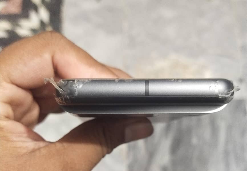 Google Pixel 8 10/10 condition 3