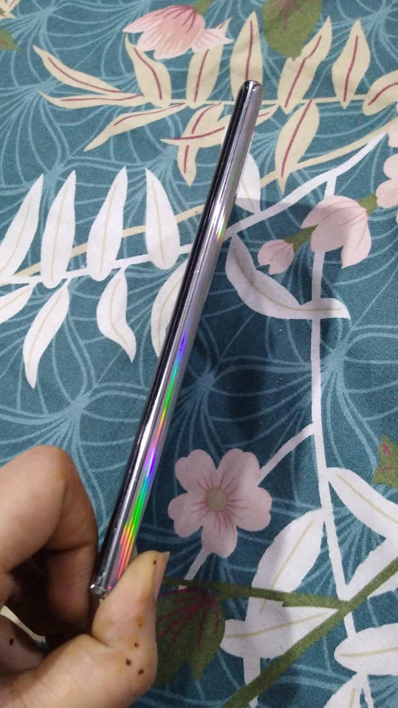 Samsung Mobile Note 10 Plus 1