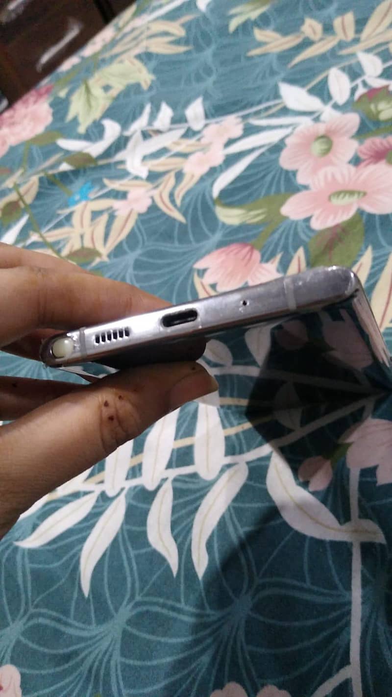 Samsung Mobile Note 10 Plus 2