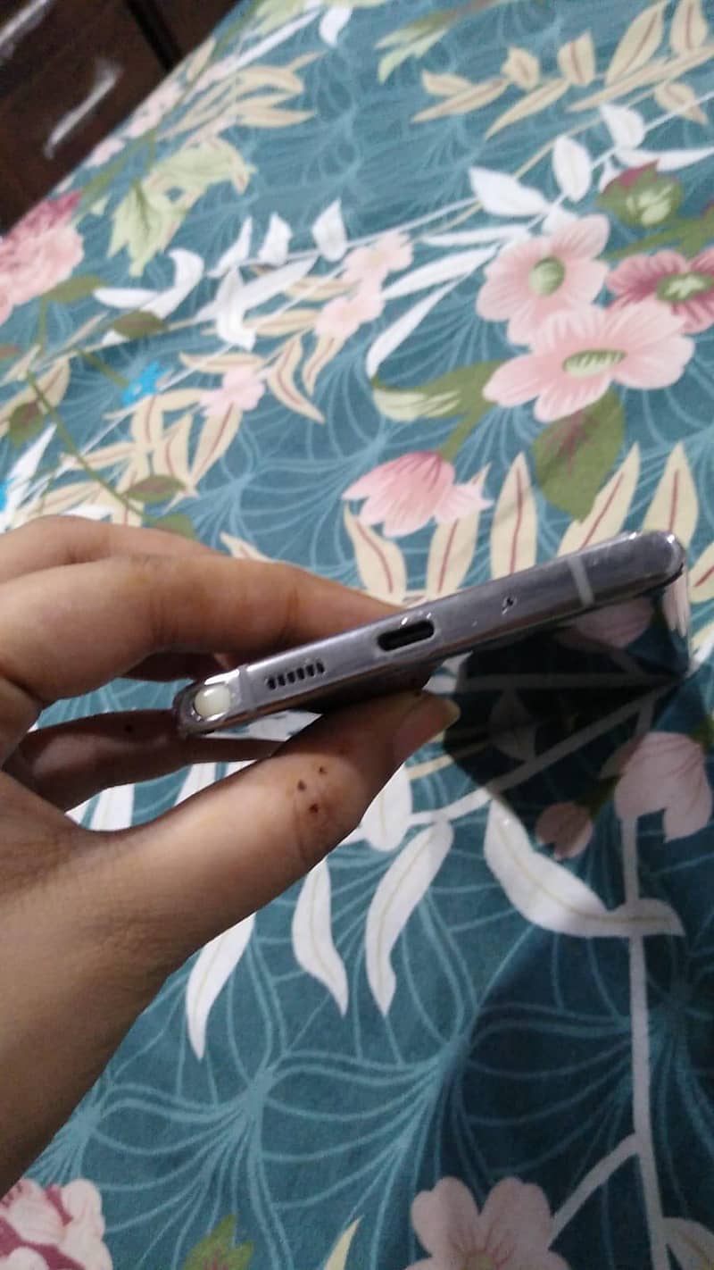 Samsung Mobile Note 10 Plus 3