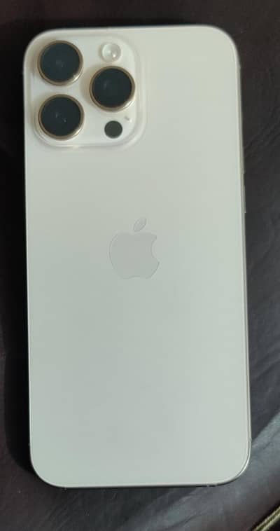 Apple iPhone 16 Pro Max