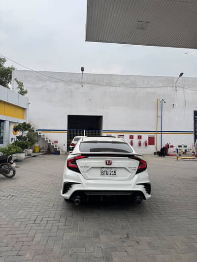 Honda Civic Oriel 2018