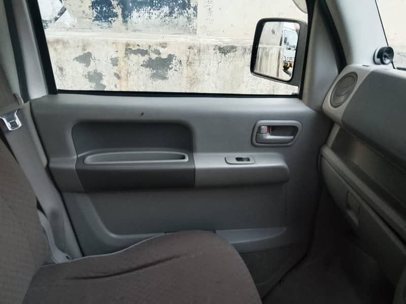 Suzuki Every 2012 11