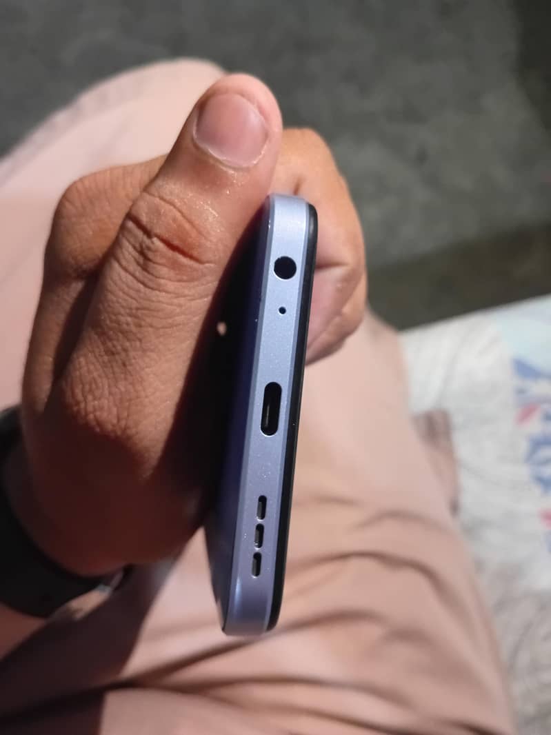 Infinix Zero X Pro 1