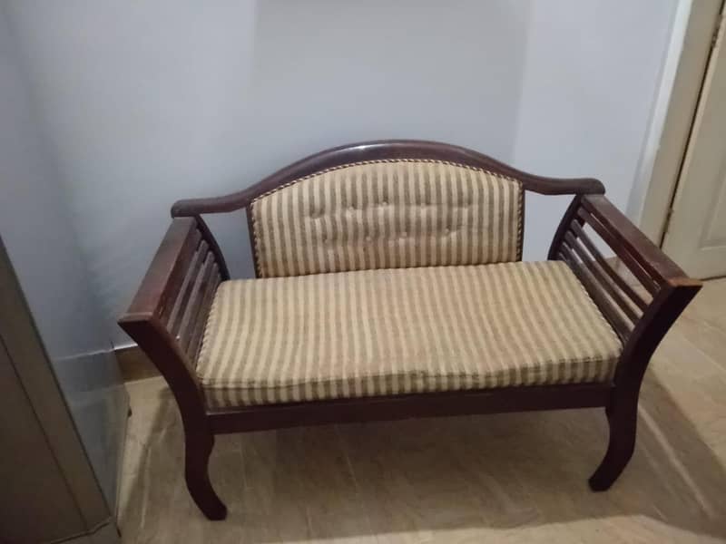 Sofa set 0