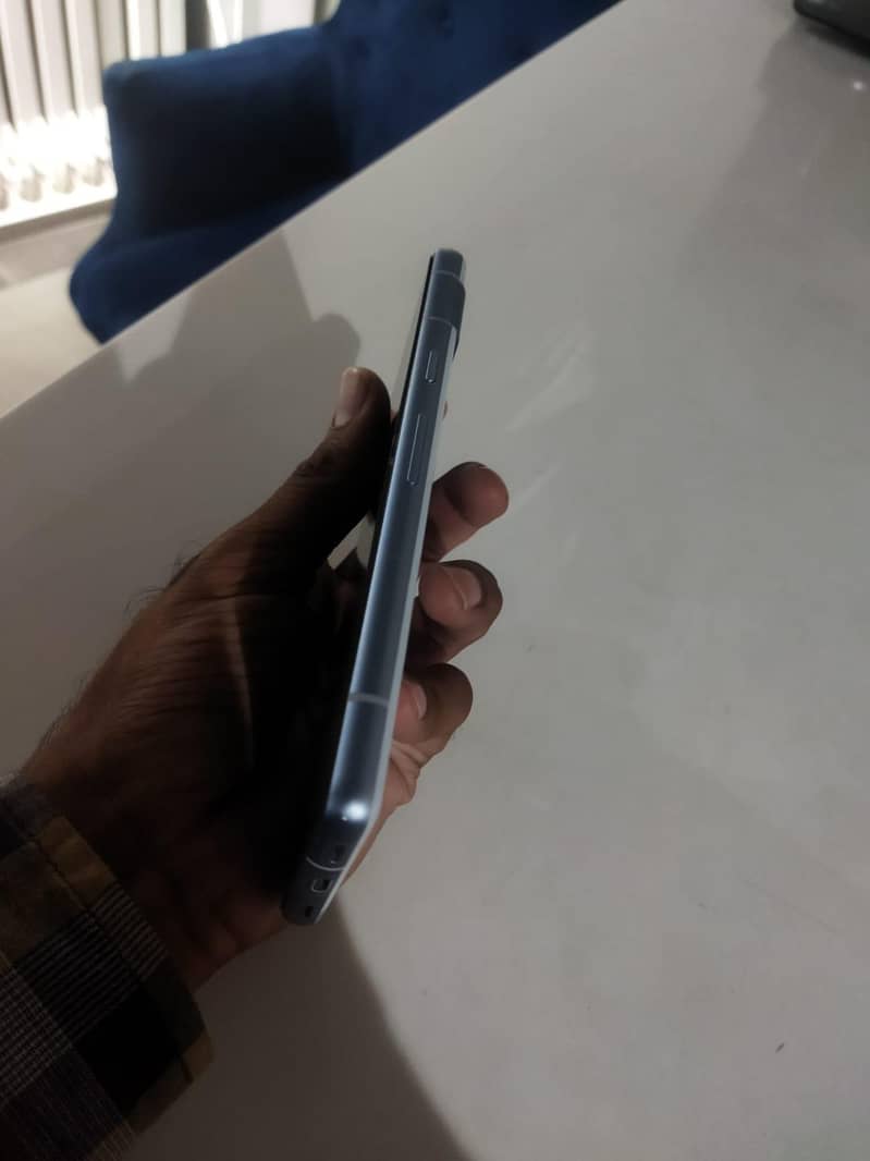 Google Pixel 7a 3