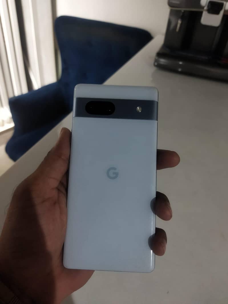 Google Pixel 7a 5