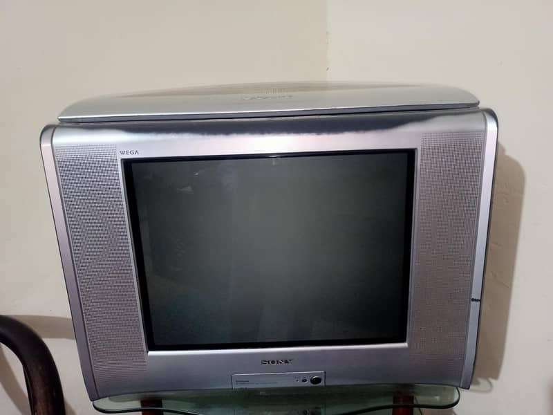 Sony wega FD Trinitron 2