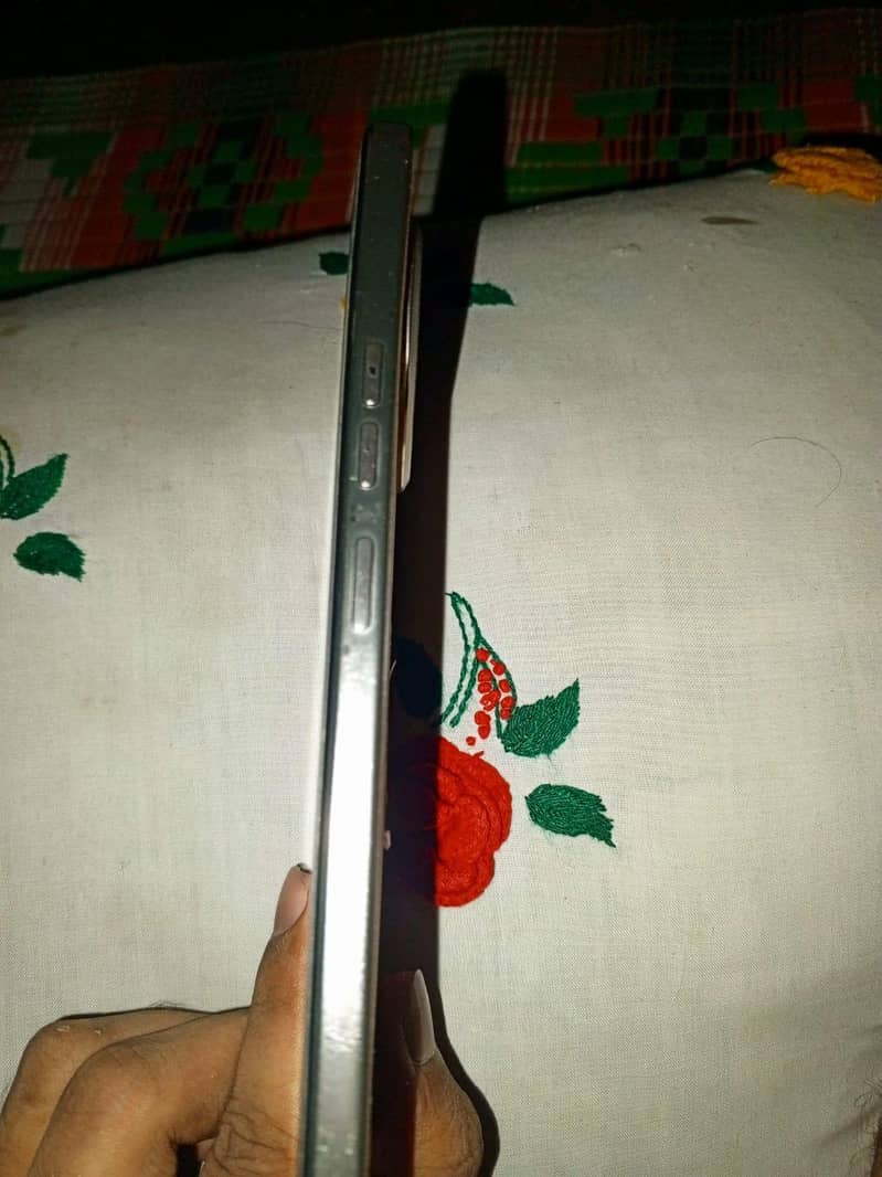 Tecno CAMON 30 2