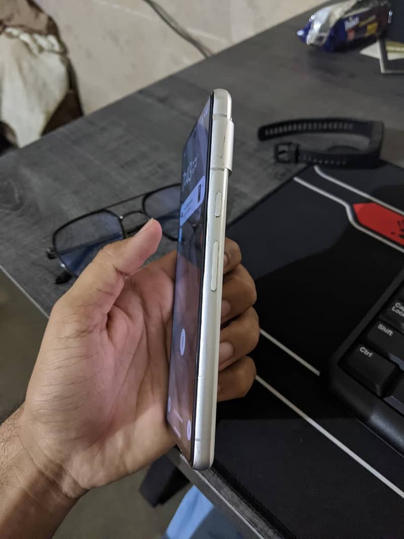 Google Pixel 7 3