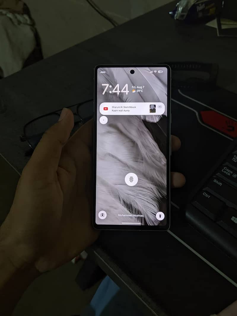 Google Pixel 7 4