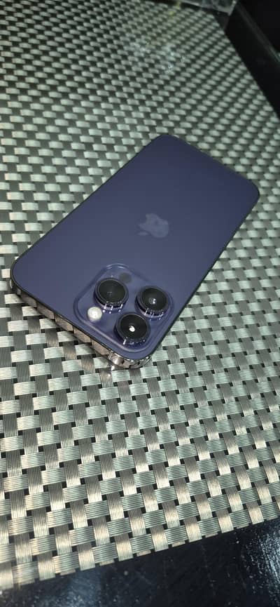 Apple iPhone 14 Pro Max. . . 128gb