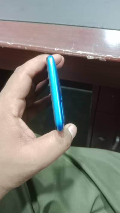 OPPO A12